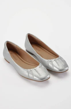 Blondo® Janette Flats