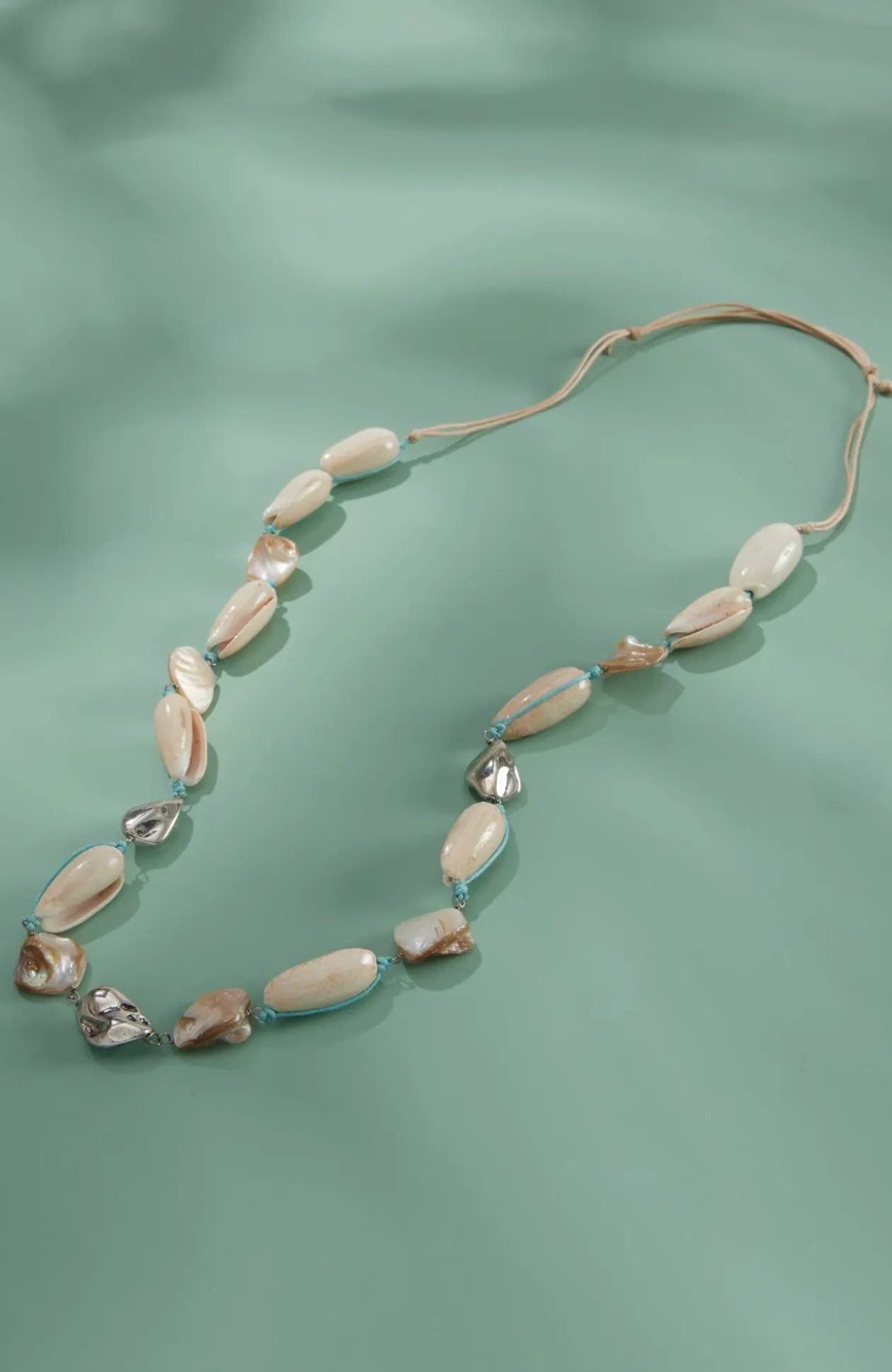 Crashing Waves Shell Station Necklace