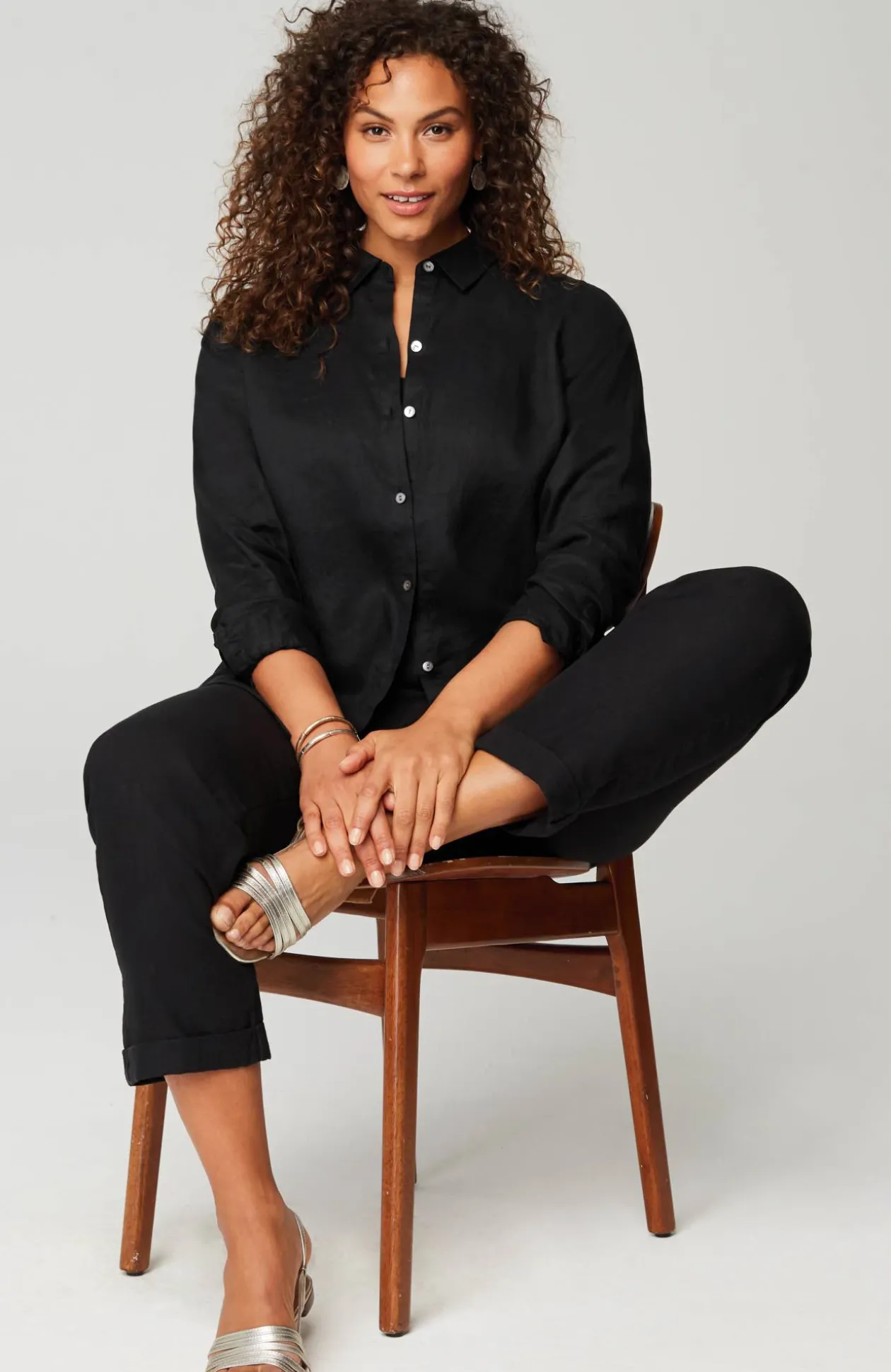 Everyday Linen Button-Front Shirt