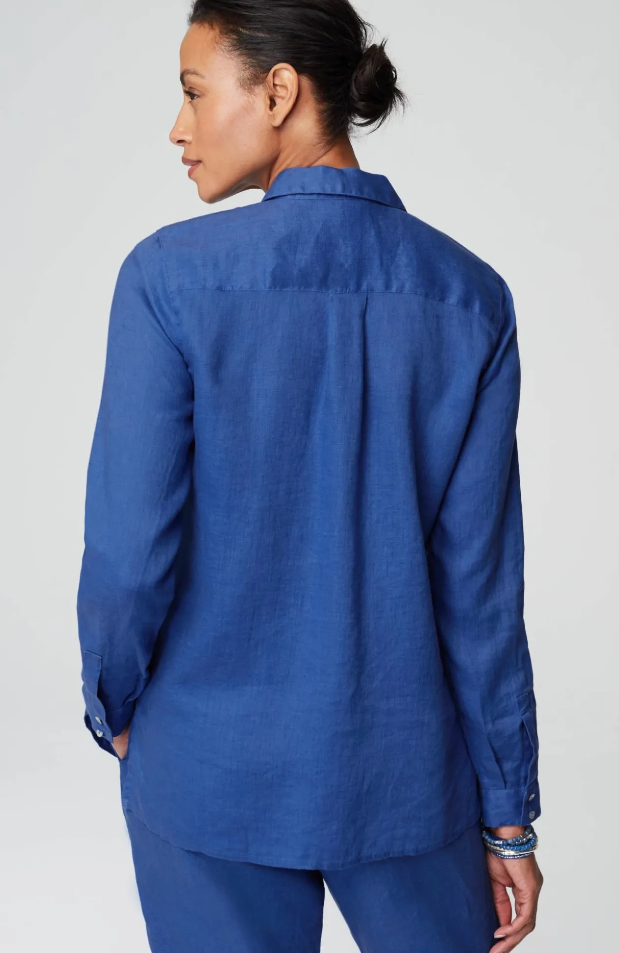 Everyday Linen Button-Front Shirt