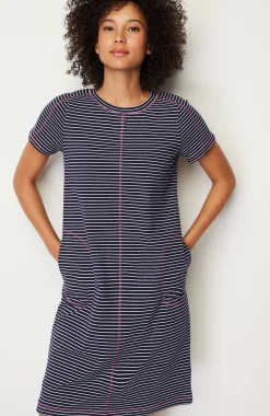 Fit Elevate Terry Contrasting-Stitch Dress
