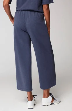 Fit Elevate Terry Crops