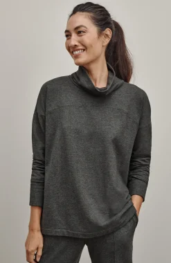 Fit Fleece Turtleneck Top