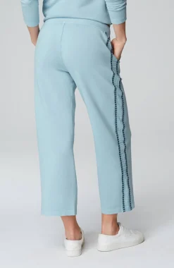 Fit French Terry Embroidered Crops