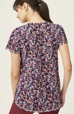 Fit Progress Shirttail Tee