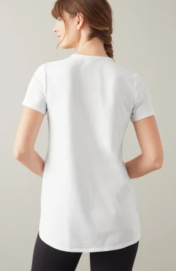 Fit Progress Shirttail Tee