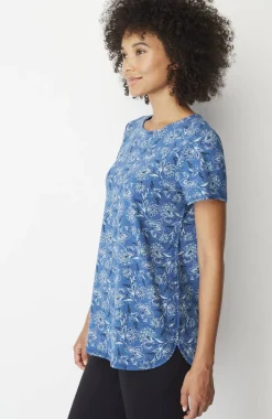 Fit Progress Shirttail Tee