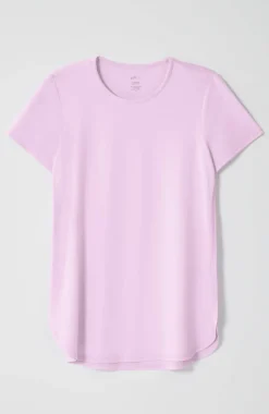 Fit Progress Shirttail Tee