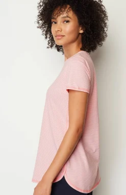 Fit Progress Shirttail Tee