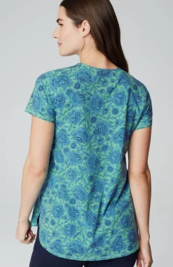 Fit Progress Shirttail Tee