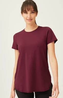Fit Progress Shirttail Tee