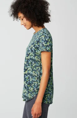 Fit Progress Shirttail Tee