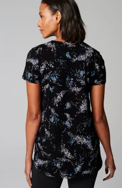 Fit Progress Shirttail Tee