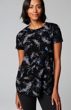 Fit Progress Shirttail Tee