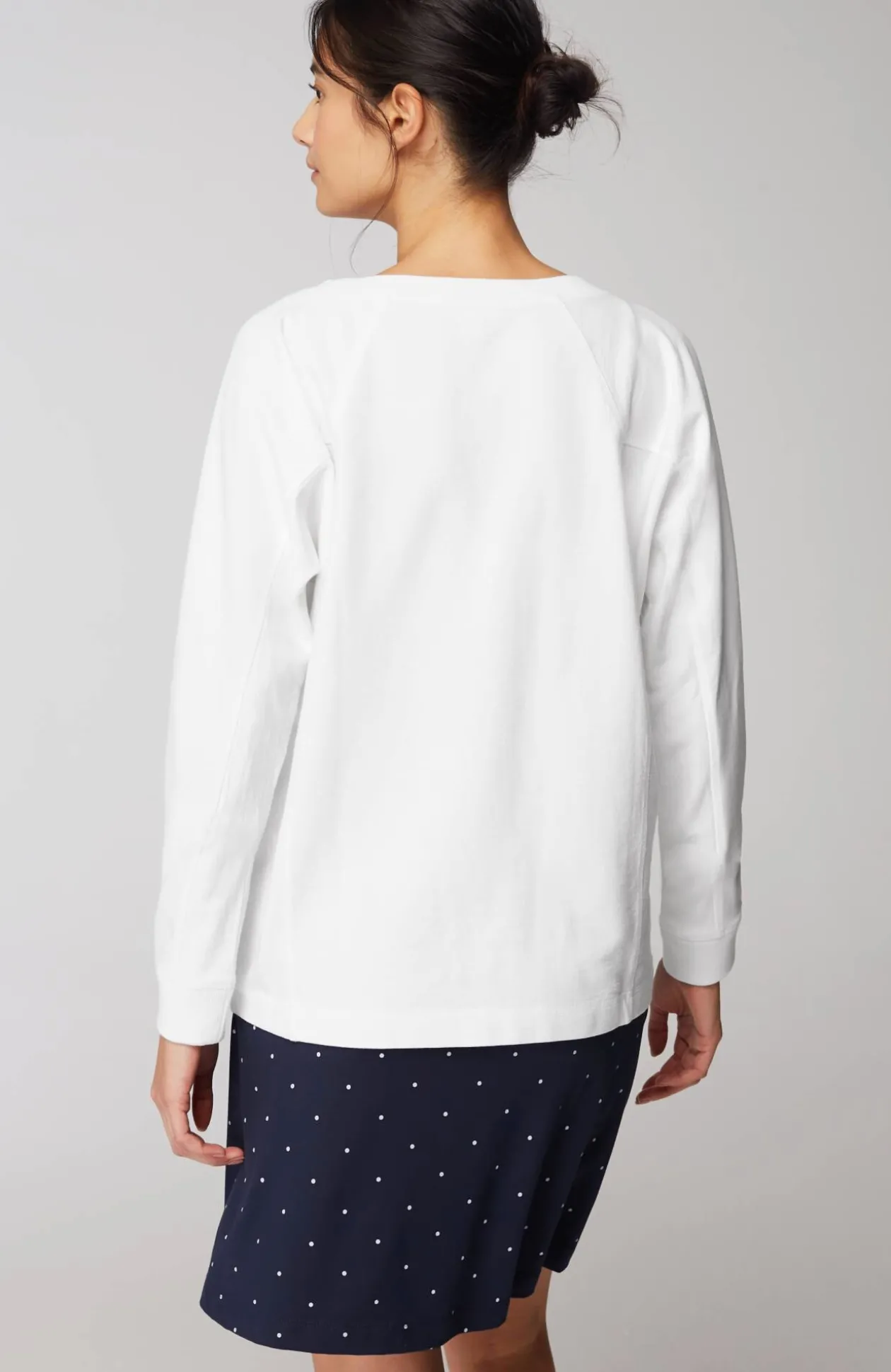 Fit Seamed Dolman-Sleeve Sweatshirt