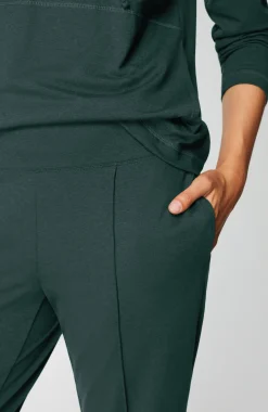 Fit Supreme-Stretch Pintucked Slim-Leg Pants
