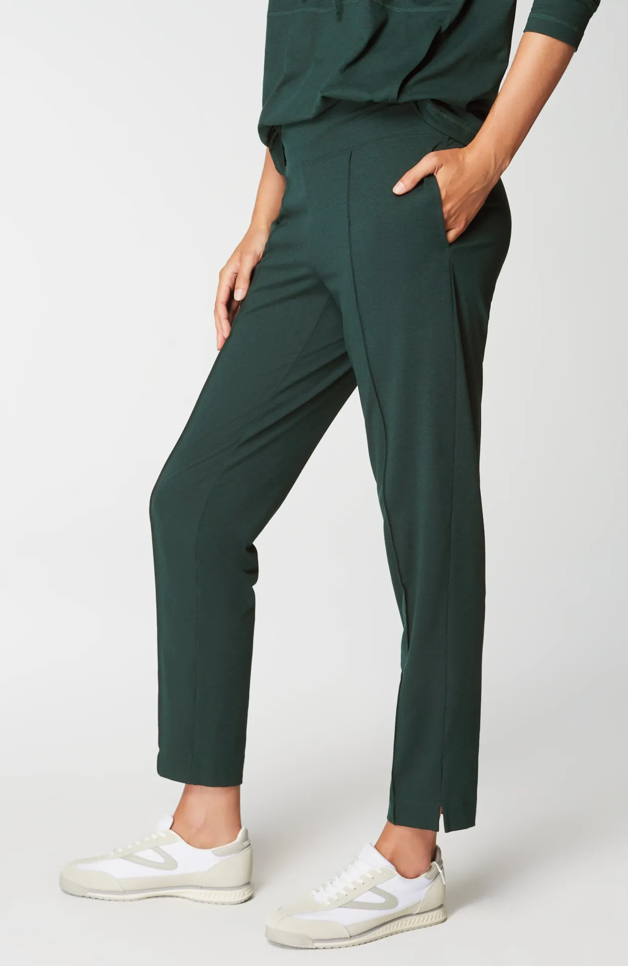 Fit Supreme-Stretch Pintucked Slim-Leg Pants