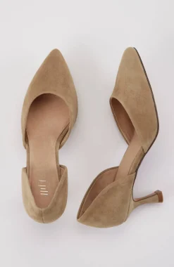 Marlowe D’Orsay Kitten Heels