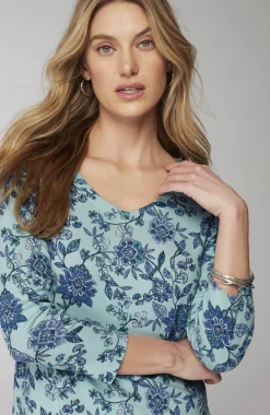 Pima 3/4-Sleeve V-Neck Tee