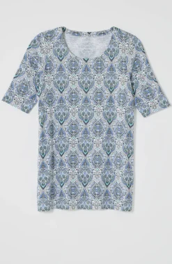 Pima-Slub Scoop-Neck Side-Slit Tee