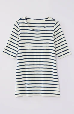 Pima-Slub Scoop-Neck Side-Slit Tee