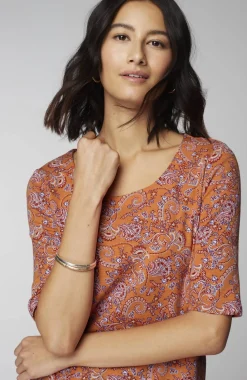 Pima-Slub Scoop-Neck Side-Slit Tee