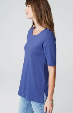 Pima-Slub Scoop-Neck Side-Slit Tee