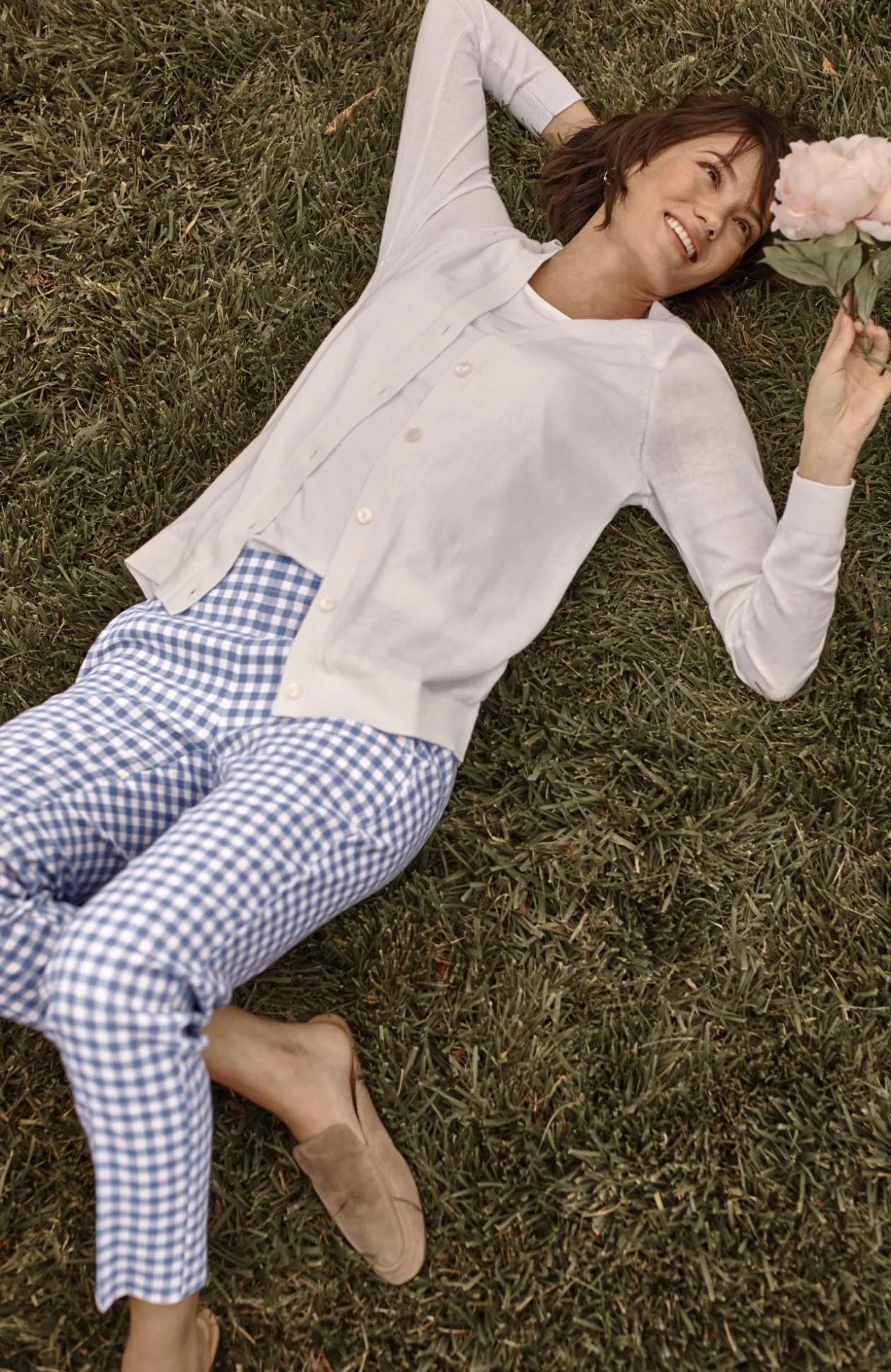 Pintucked Linen-Stretch Slim-Leg Pants