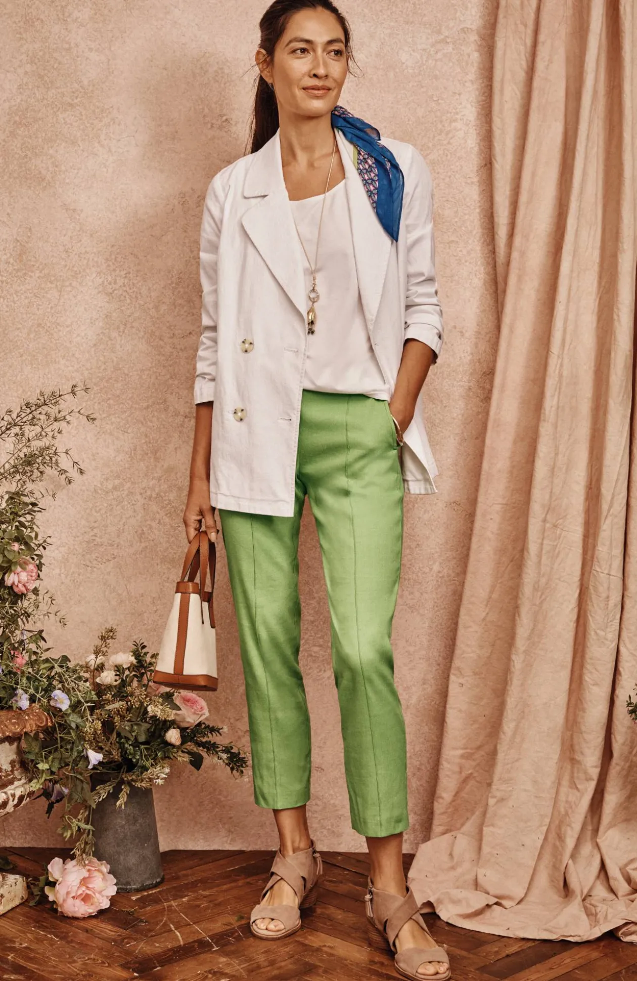 Pintucked Linen-Stretch Slim-Leg Pants