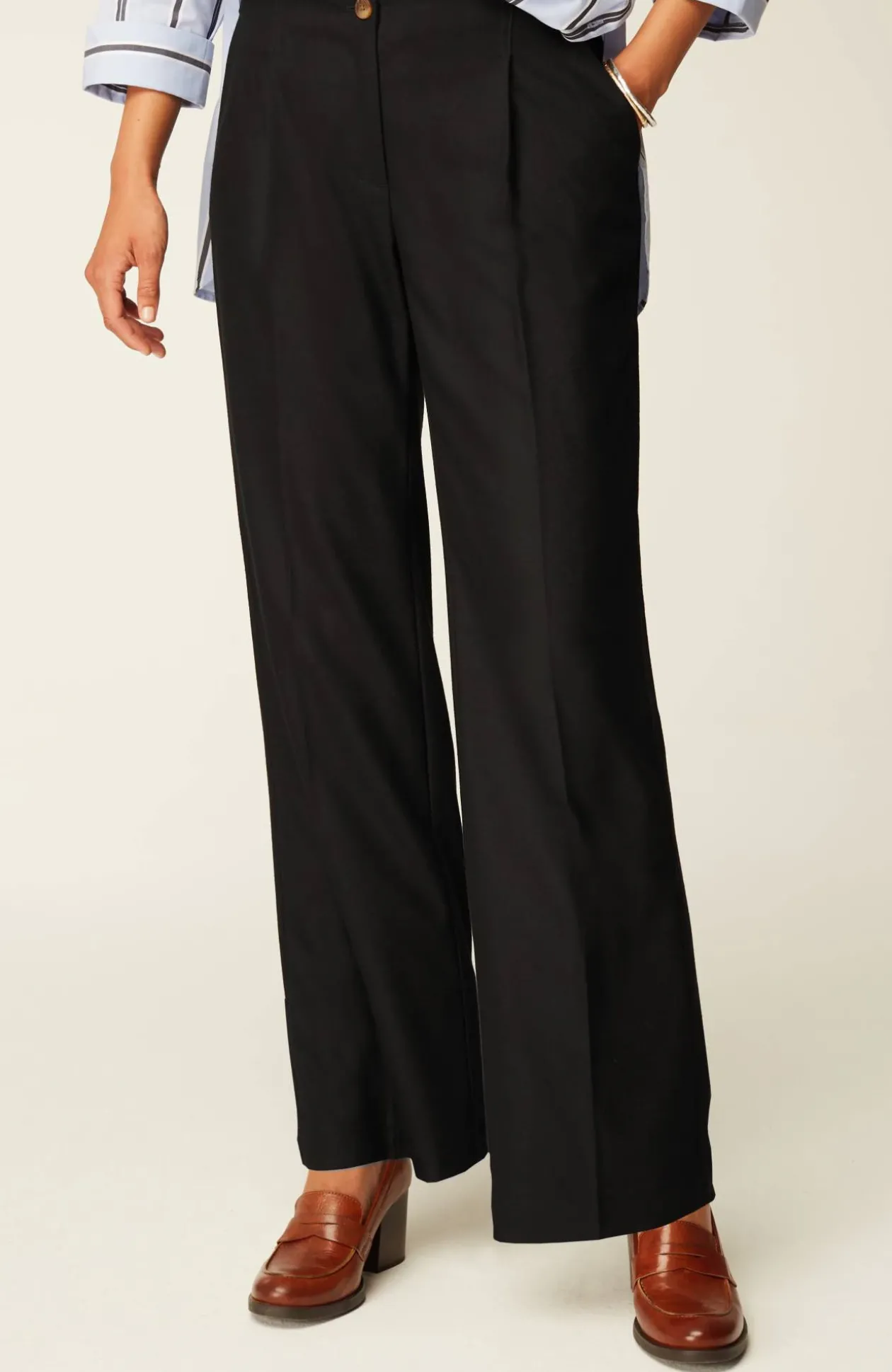 Pleated Wide-Leg Pants