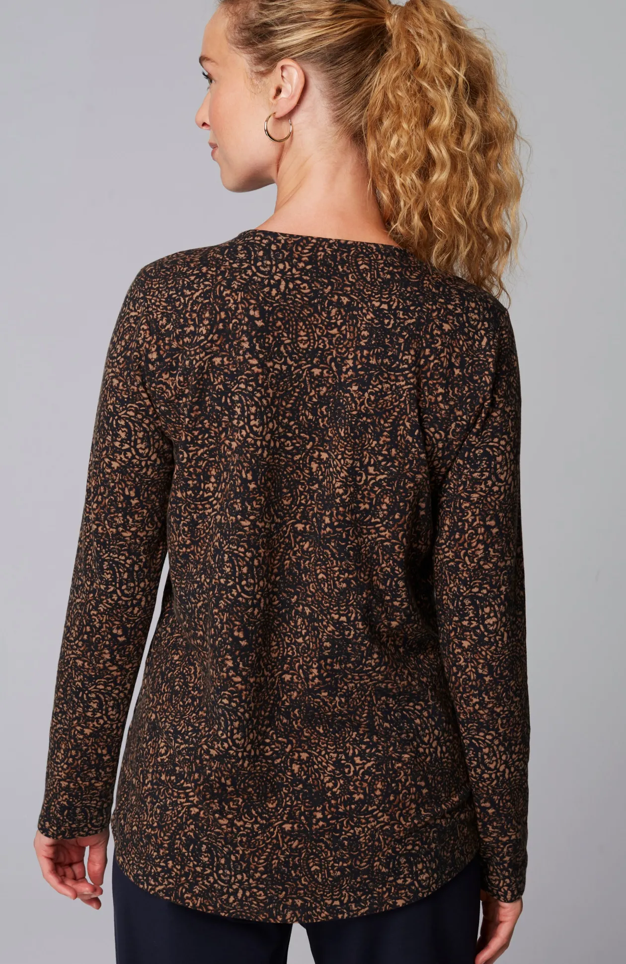 Pure Jill Long-Sleeve Shirttail Tee