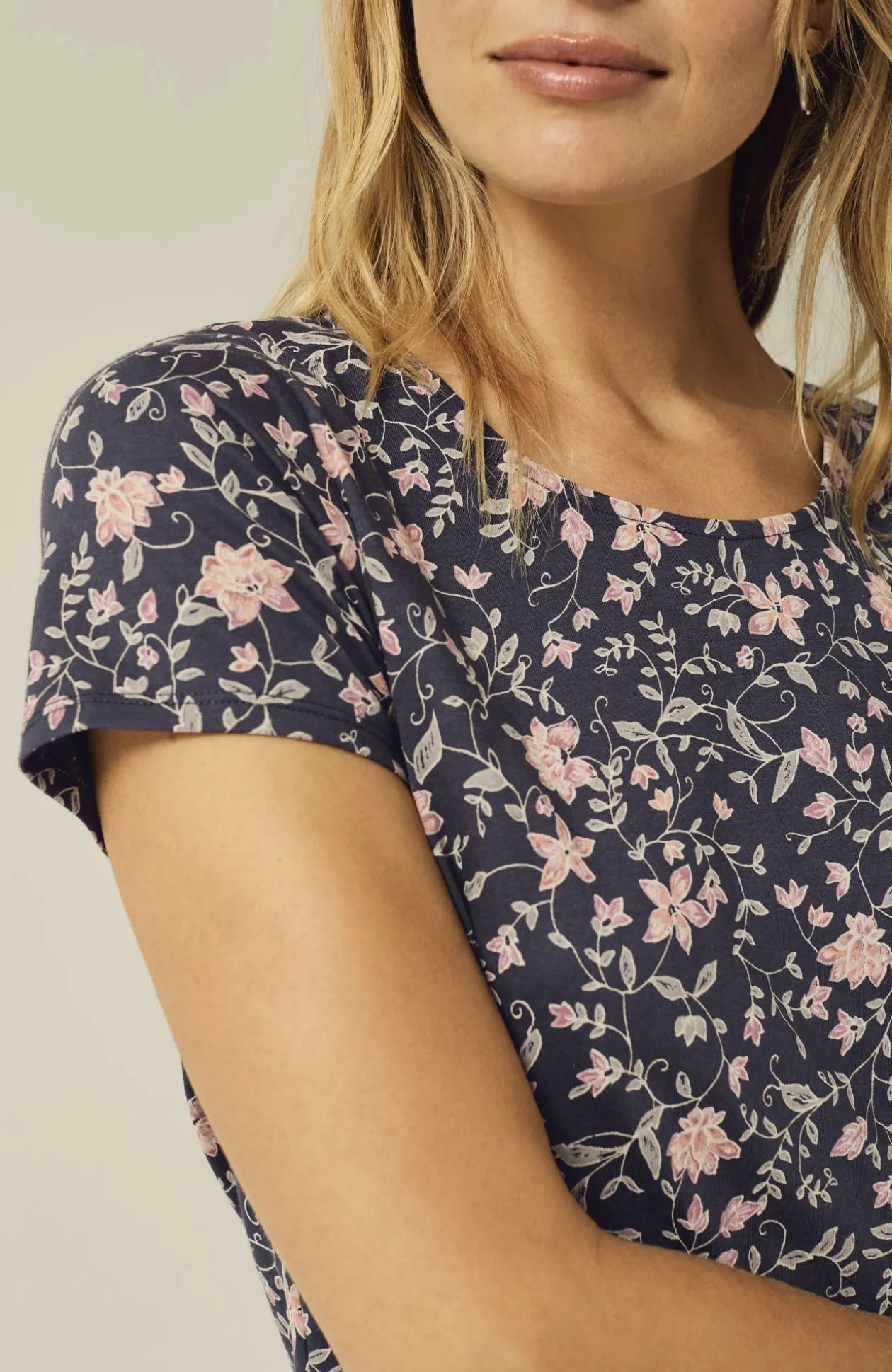 Pure Jill Scoop-Neck Elliptical Tee