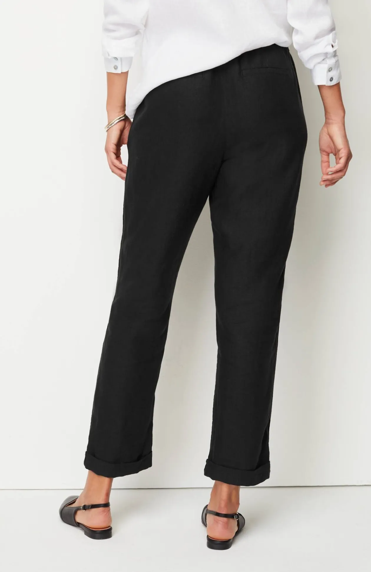 Relaxed Linen Straight-Leg Pants