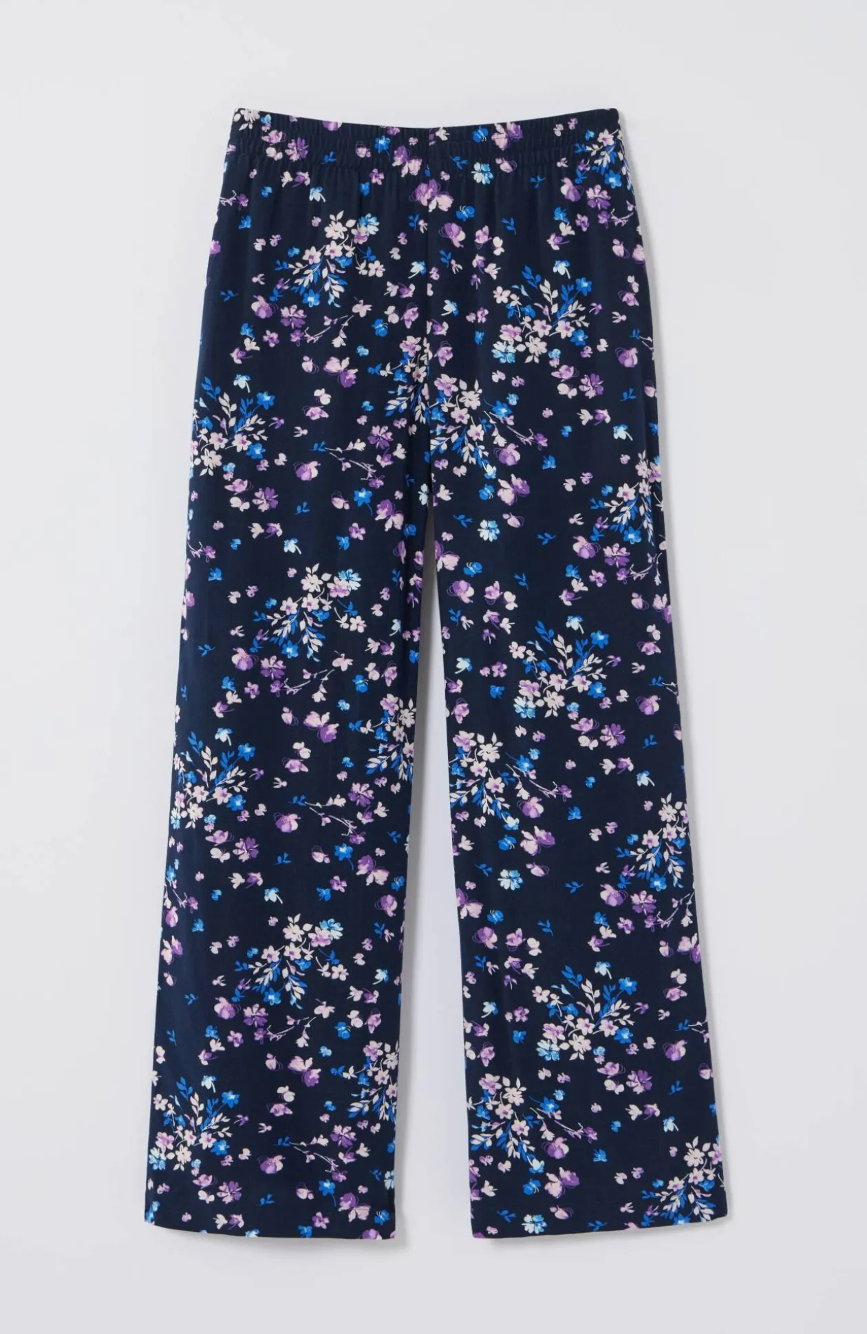 Silky-Soft Full-Leg Crops