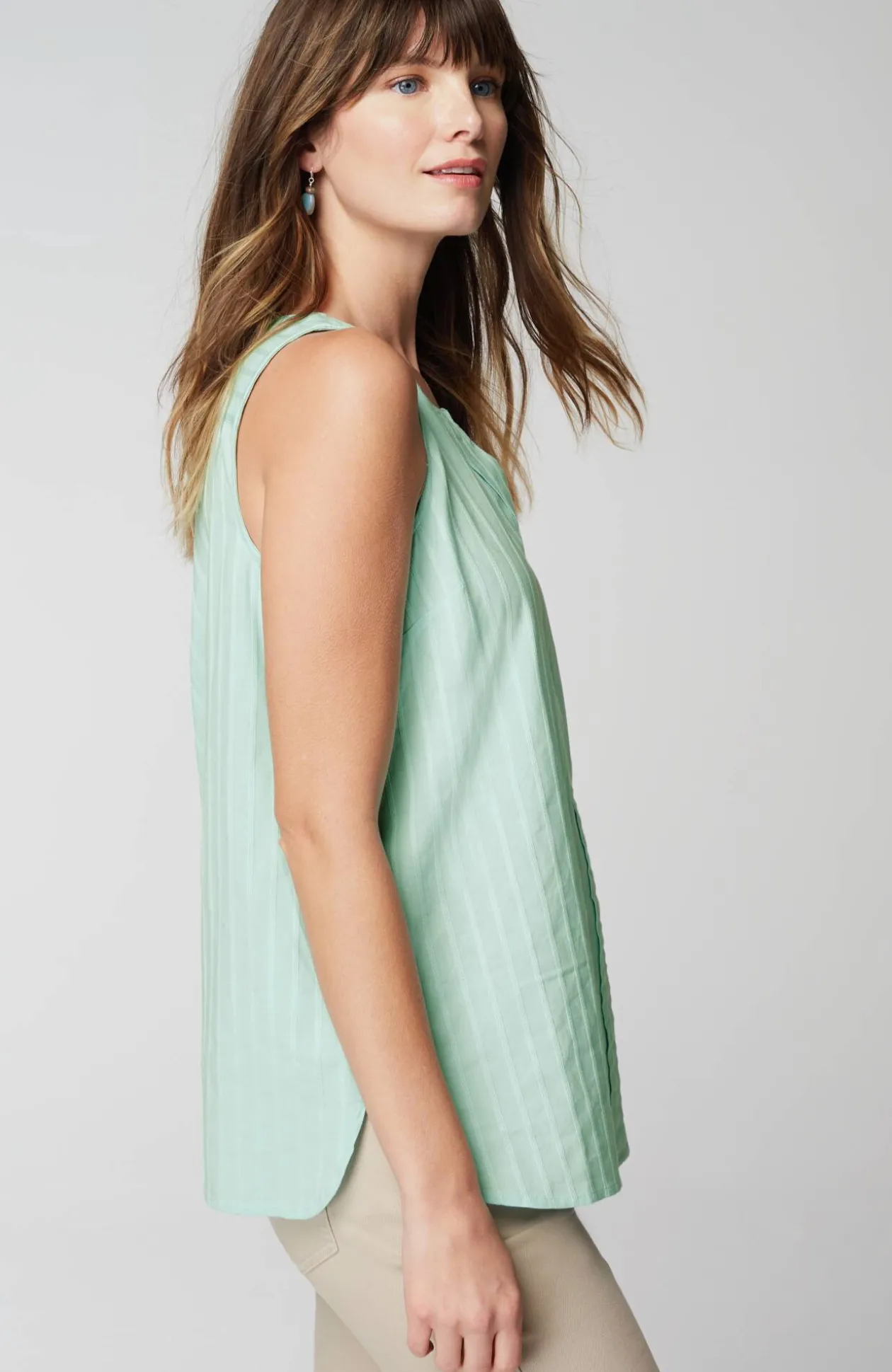 Single-Button Sleeveless Popover