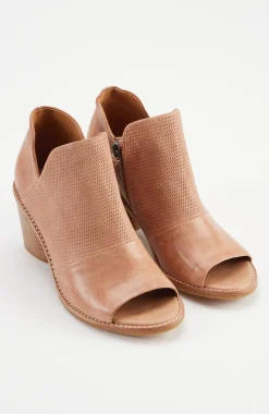 Sofft® Molly Heels
