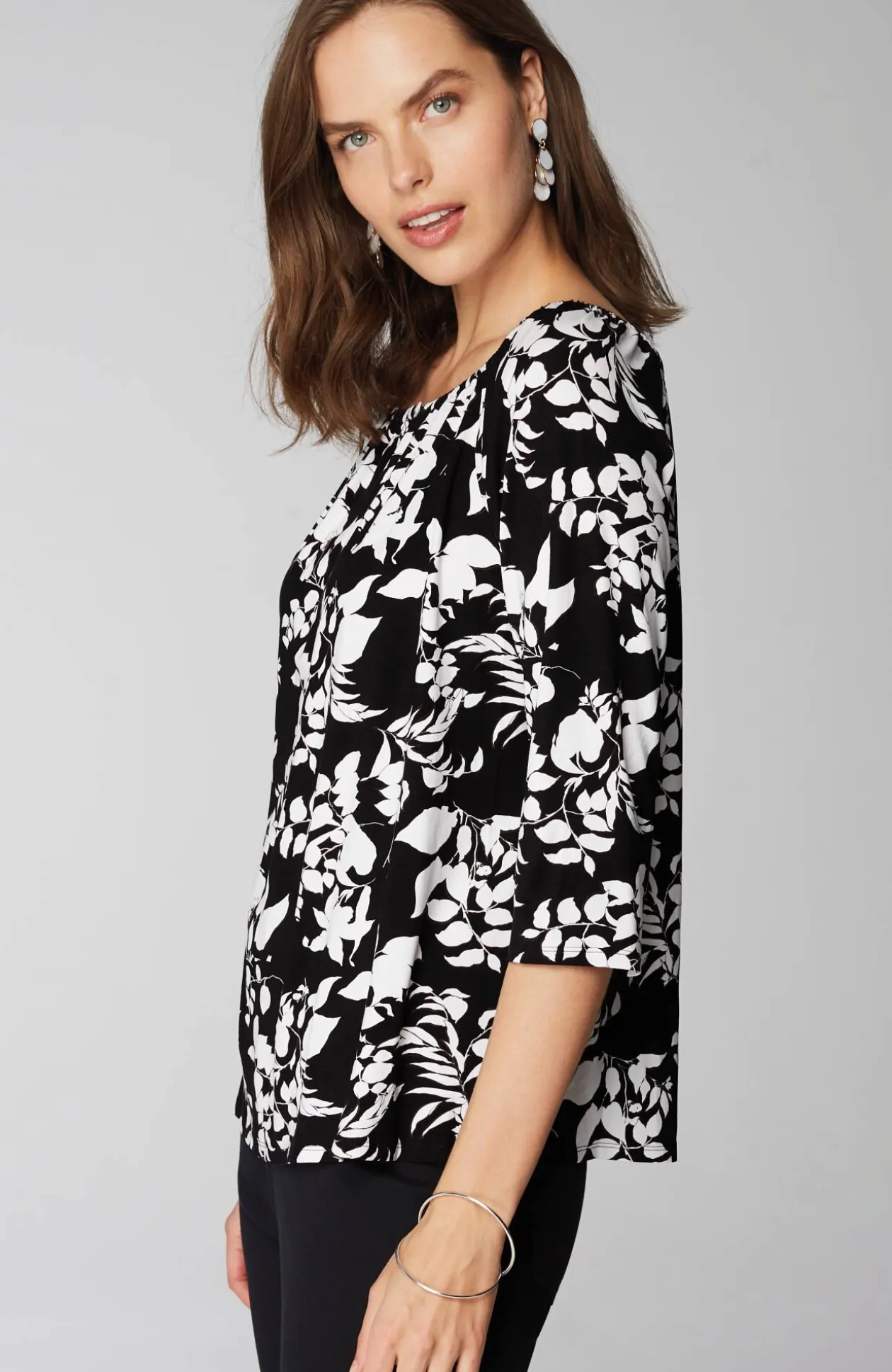Wearever Convertible-Shoulder Keyhole Top
