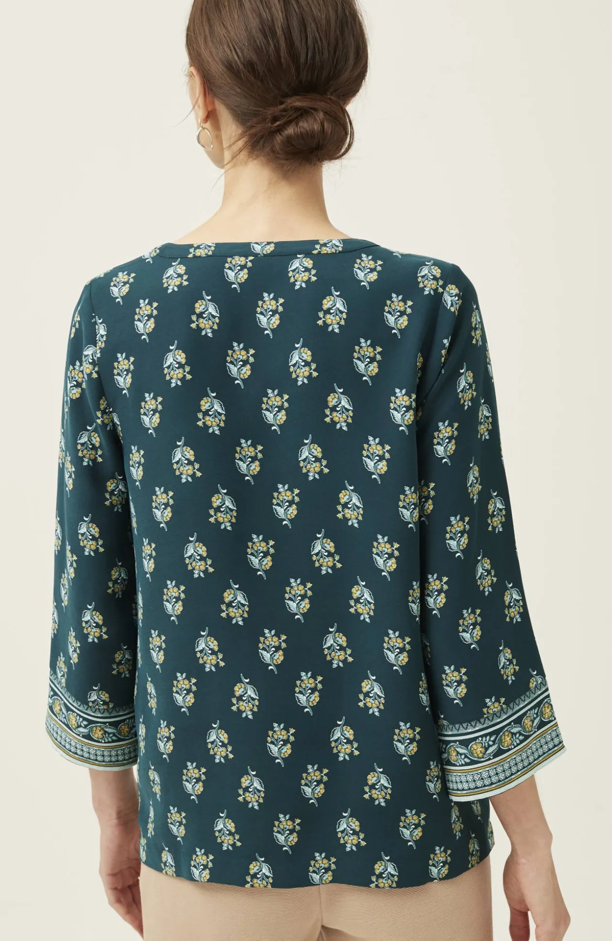 Wearever Easy-Care Printed & Bordered Top