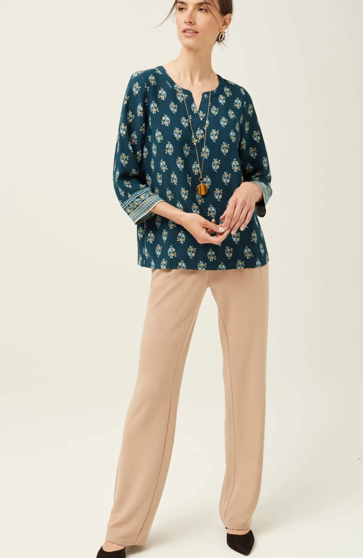 Wearever Easy-Care Printed & Bordered Top