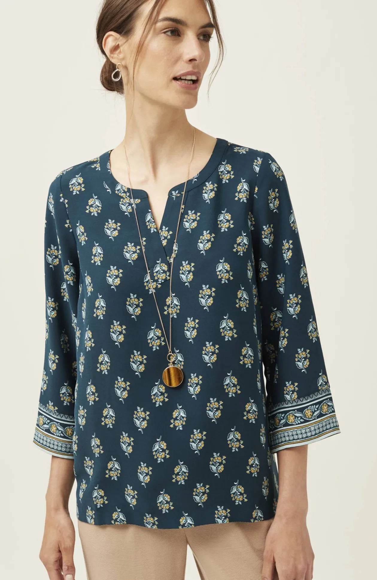 Wearever Easy-Care Printed & Bordered Top