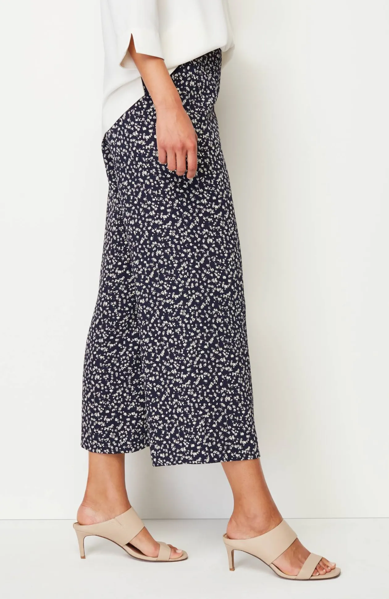 Wearever Easy-Care Woven Wide-Leg Crops