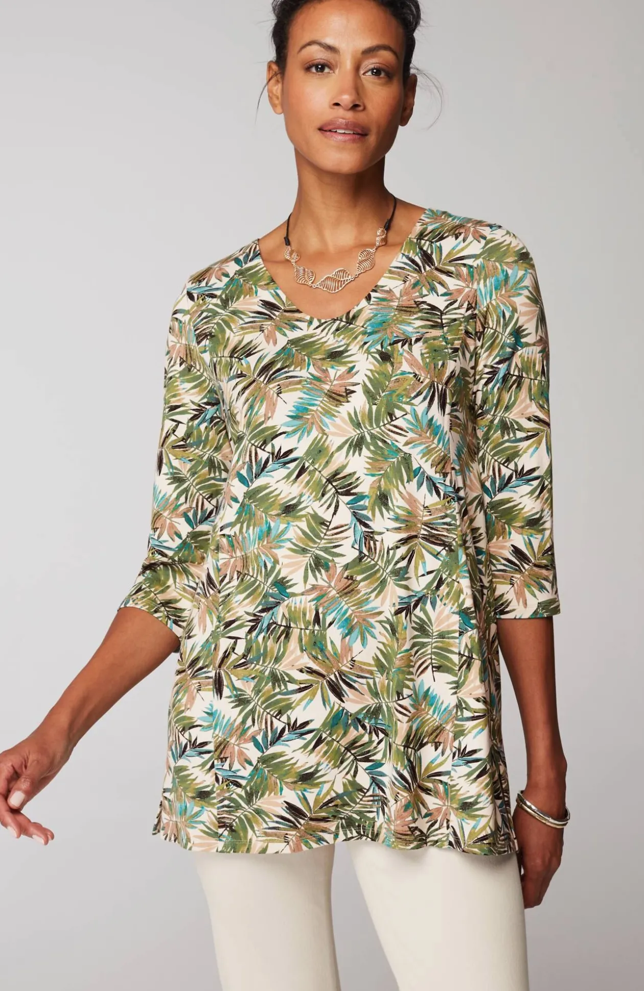 Wearever Soft-V-Neck Seamed Tunic
