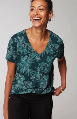 Wearever Soft-V-Neck Tee
