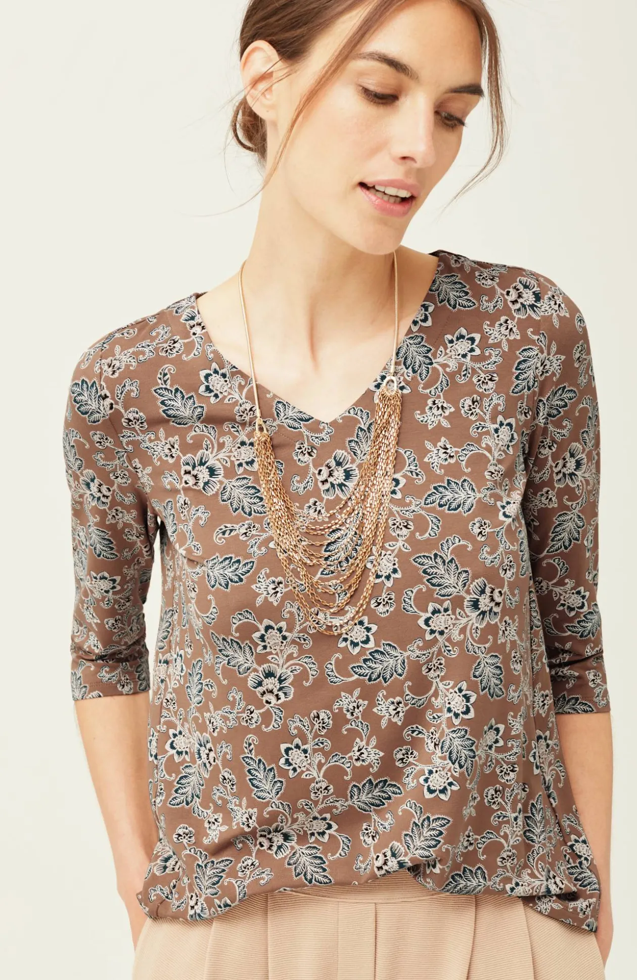 Wearever V-Neck Ballet-Sleeve Top