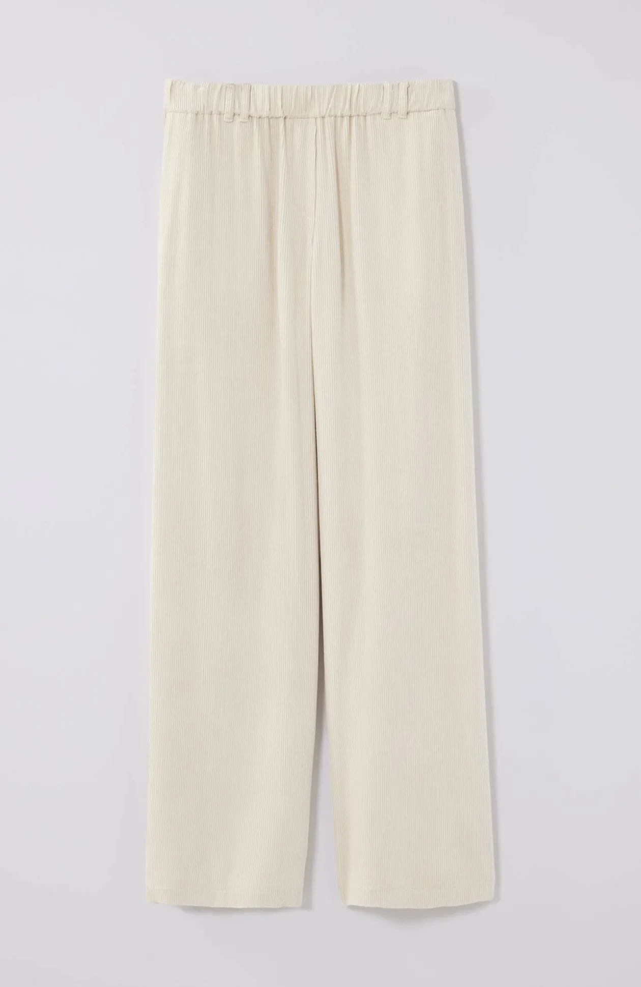 Wide-Leg Fluid Cords