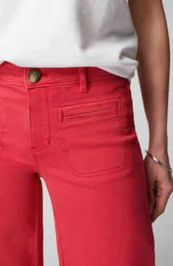 Wide-Leg Welt-Pocket Crops