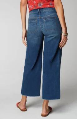 Wide-Leg Welt-Pocket Crops